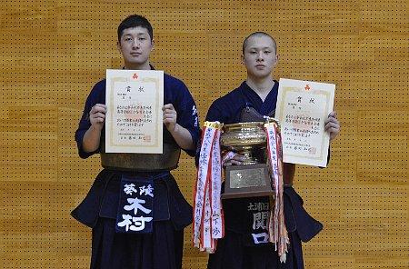 優勝　関口選手（土浦日大高校）・準優勝　木村選手（水戸葵陵高校）